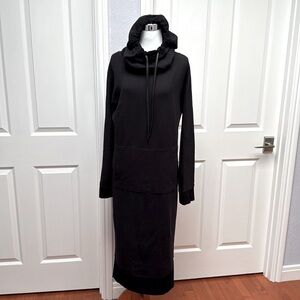 Lime & Vine sweatshirt Dress, Black, Medium, super soft and warm